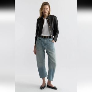 NILI LOTAN "Shon" cropped Bow Leg  light blue jeans Summer Wash Size 29